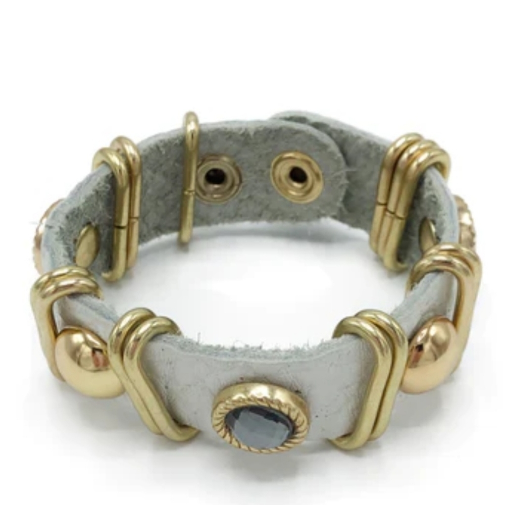 Leather bracelet